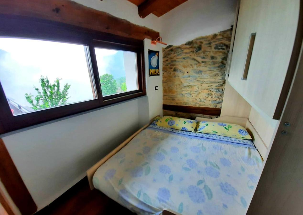 Villa Il Santo Graal Triora Exterior foto